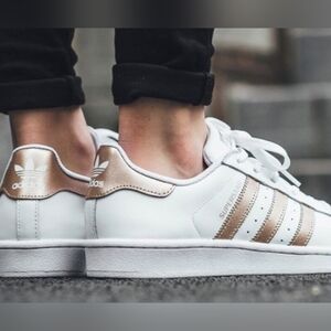 Adidas Originals Superstar White and Metallic Rose Gold Sneakers Size 7